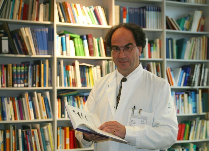 Der Ärztliche Direktor des Pfalzklinikums, Professor Reinhard Steinberg, geht im November in Ruhestand.